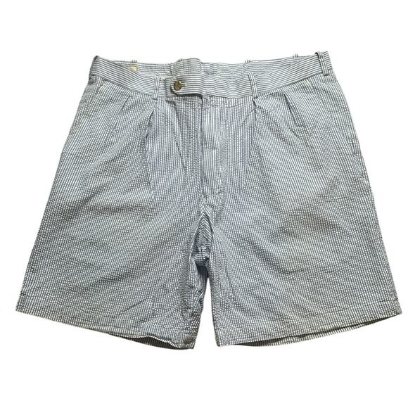Peter Millar | Mens Blue & White Seersucker Shorts with Front Pleats 8" Inseam - Picture 1 of 9